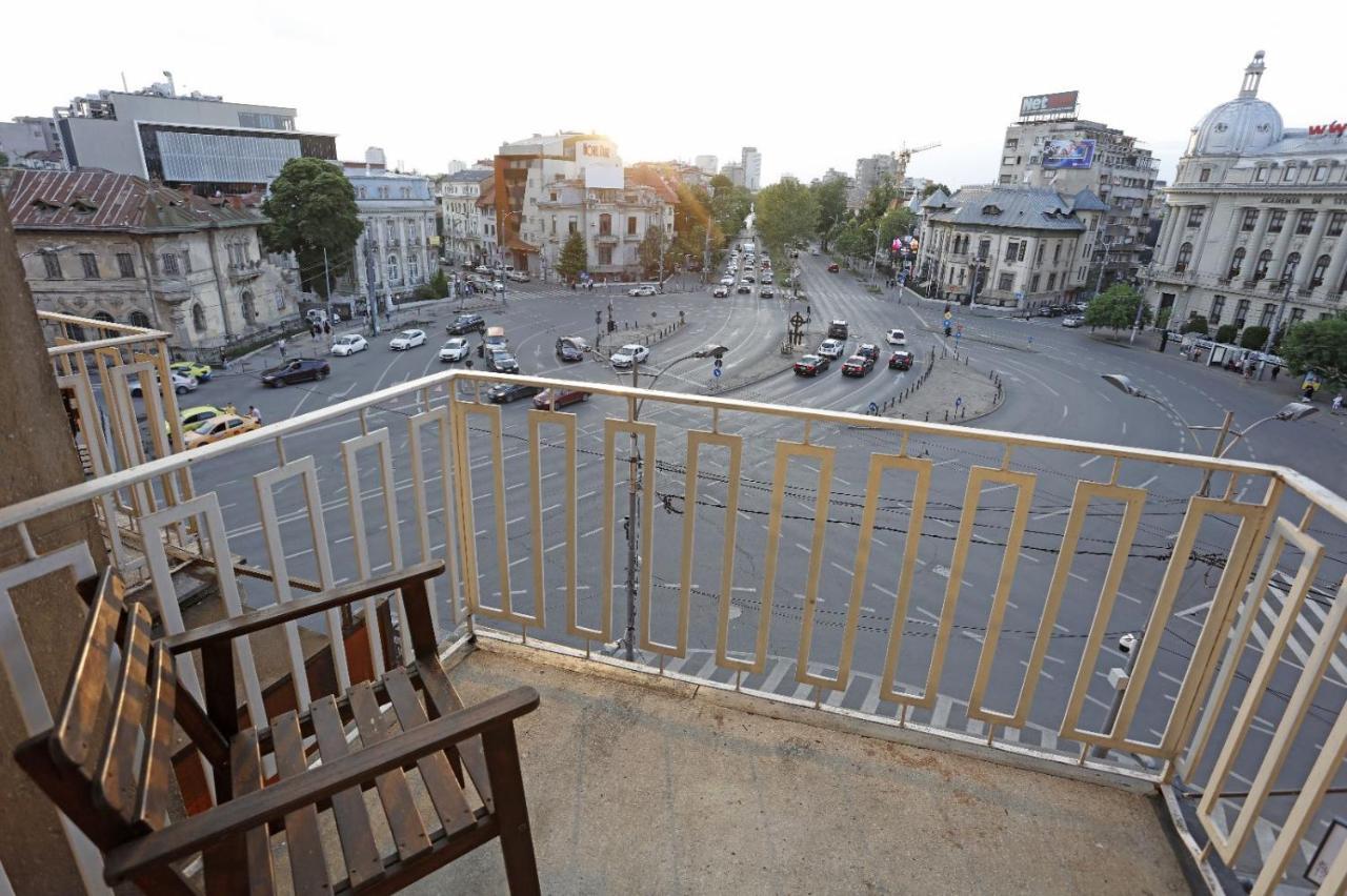 2 Bedroom Apartment With Amazing View In City Center Bucarest Extérieur photo